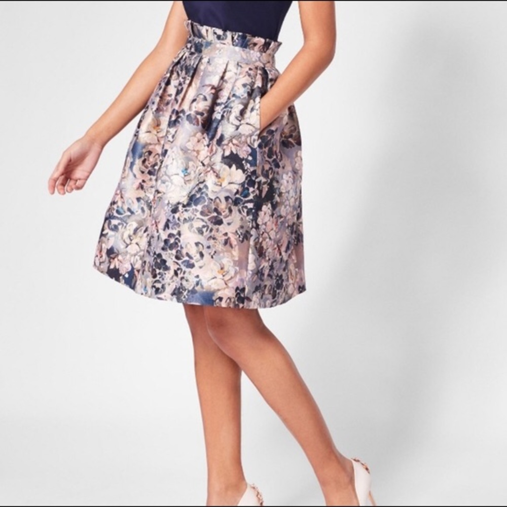 Ted Baker Shimmer Floral Sparkle Skirt MIDI Size 4 Pink Eloquent Jacquard